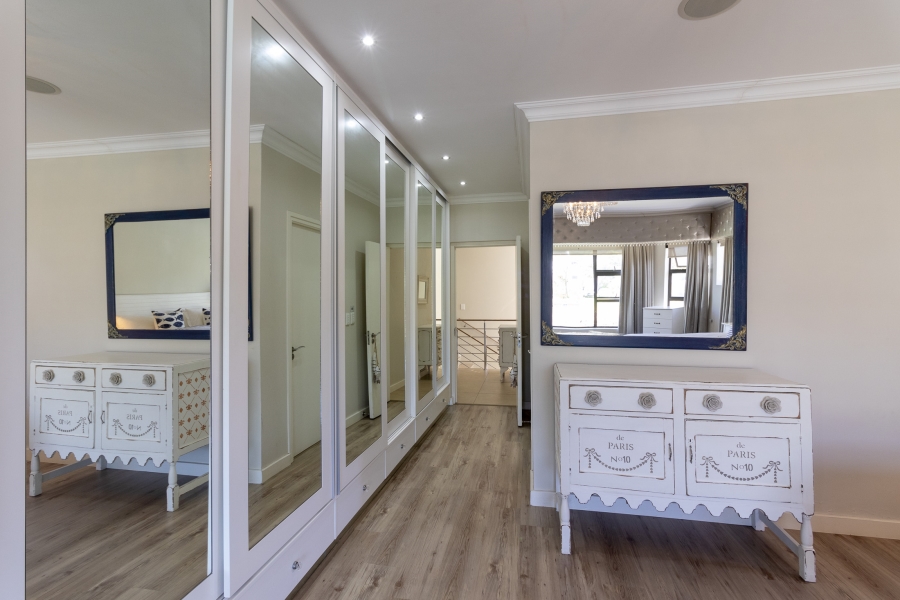 5 Bedroom Property for Sale in Royal Alfred Marina Eastern Cape